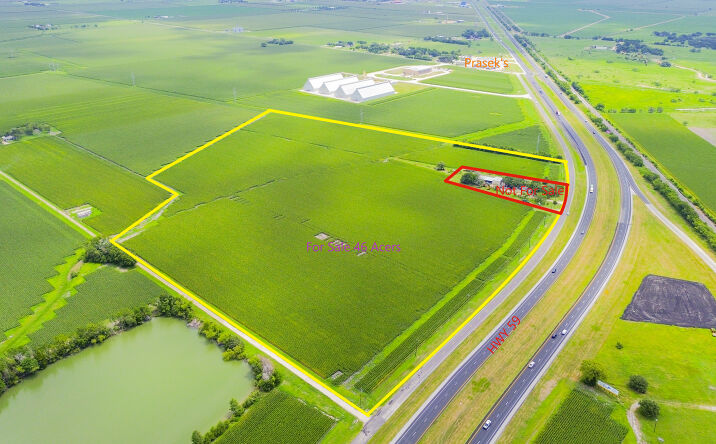 Pictures of Land property located at 0 US-59, El Campo, TX 77437 for sales - image #1