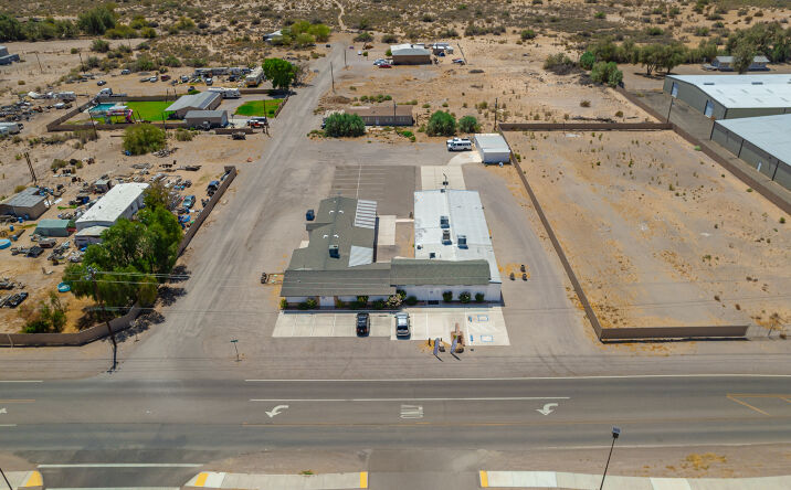 Pictures of Retail, Office property located at 1620 E Plantation Dr, Mohave Valley, AZ 86440 for sales - image #1