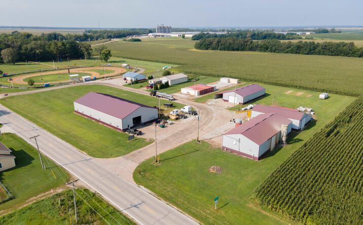 Pictures of Industrial property located at 101 Sebastian Drive, Gladstone, IL 61437 for sales - image #1