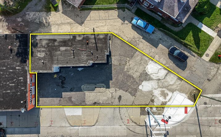 Pictures of Mixed Use, Retail, Special Purpose property located at 8600 Gratiot Ave, Detroit, MI 48213 for sales - image #1