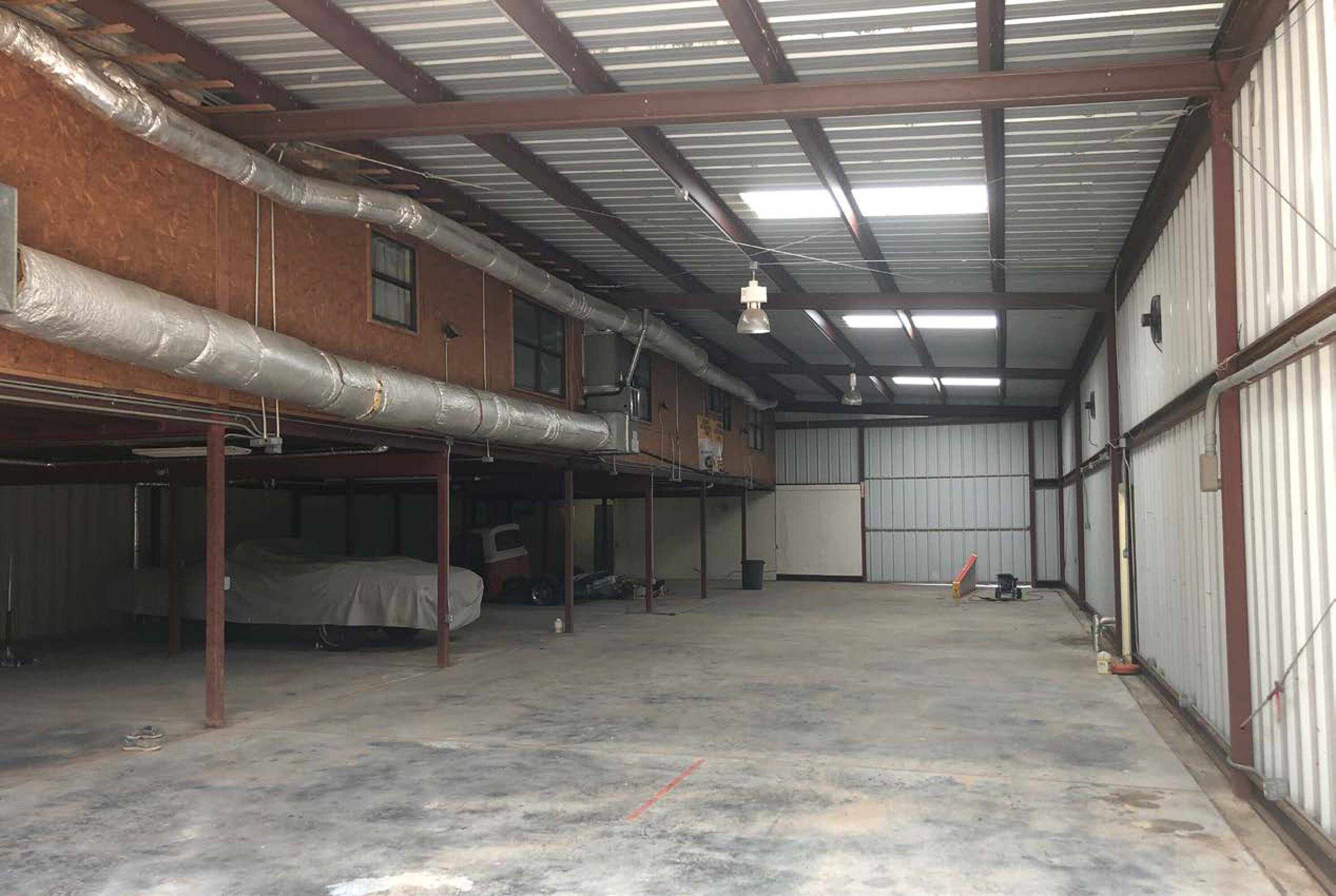 54012 Hwy 290 W