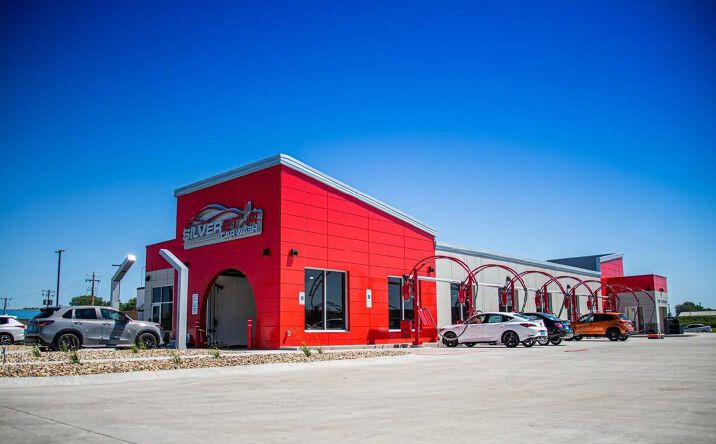 Pictures of Special Purpose property located at 1924 Cornhusker Dr, South Sioux City, NE 68776 for sales - image #1