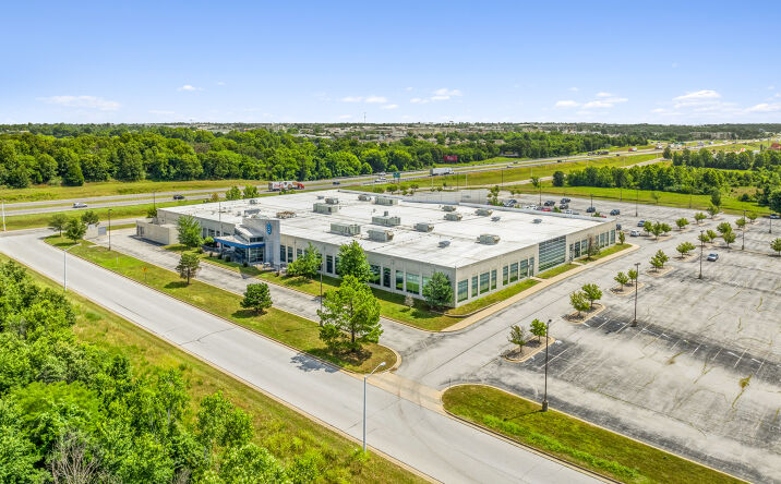 Pictures of Office property located at 4001 S Richard Joseph Blvd, Joplin, MO 64804 for sales - image #1