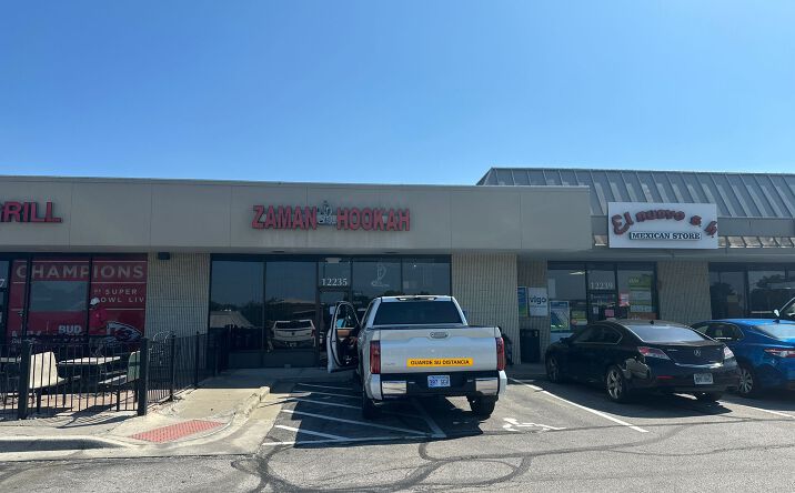 Pictures of Business for Sale property located at 12235 W 87th St Pkwy, Lenexa, KS 66215 for sales - image #1