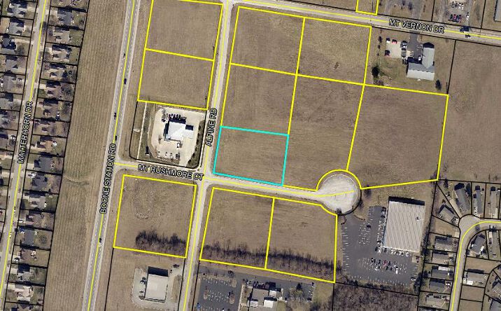 Pictures of Land property located at Lot 7 Mt Rushmore Ct, Shelbyville, KY 40065 for sales - image #1