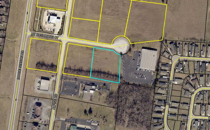 Pictures of Land property located at Lot 9 Mt Rushmore Ct, Shelbyville, KY 40065 for sales - image #1