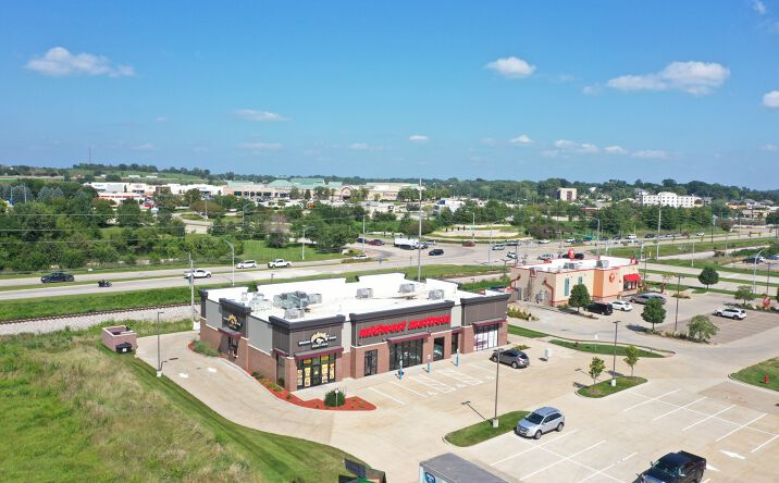 Pictures of Retail property located at 746 Coral Ridge Ave, Coralville, IA 52241 for sales - image #1