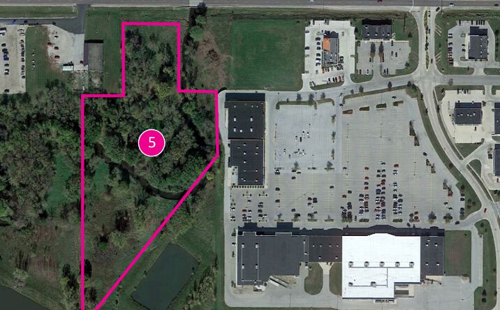 Pictures of Land property located at APN 061240100800, Mason City, IA 50401 for sales - image #1