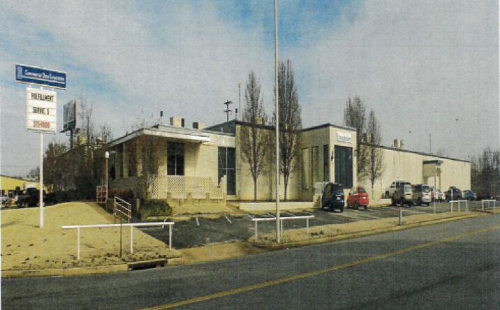 Pictures of Industrial property located at 3600 Regal Blvd, Memphis, TN 38118 for sales - image #1