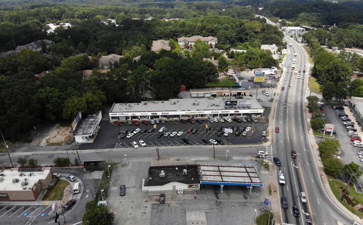 Pictures of Retail property located at 2460 M.L.K. Jr Dr SW, Atlanta, GA 30311 for sales - image #1