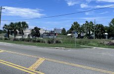 19831696