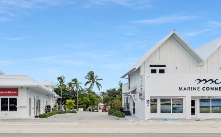 Pictures of Mixed Use, Multifamily, Office, Retail property located at 82705 Overseas Hwy, Islamorada, FL 33036 for sales - image #1