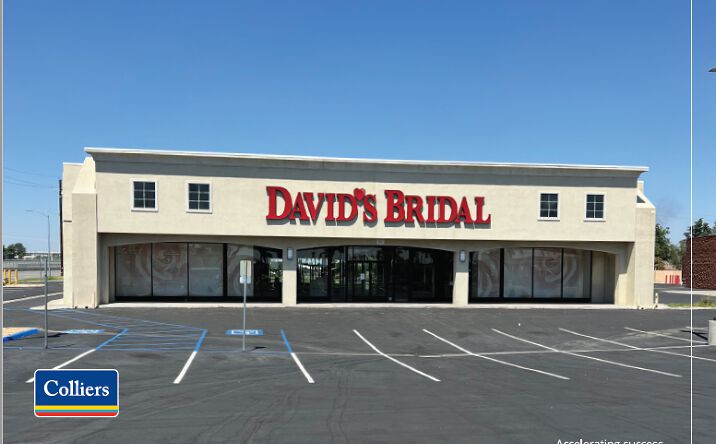 Pictures of Retail property located at 1210 Wible Rd, Bakersfield, CA 93304 for sales - image #1