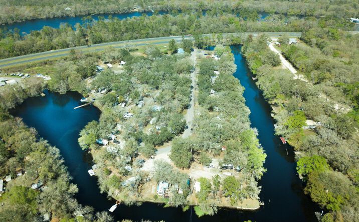 Pictures of Mobile Home Park, Multifamily property located at 28872 SE Hwy 19, Old Town, FL 32680 for sales - image #1