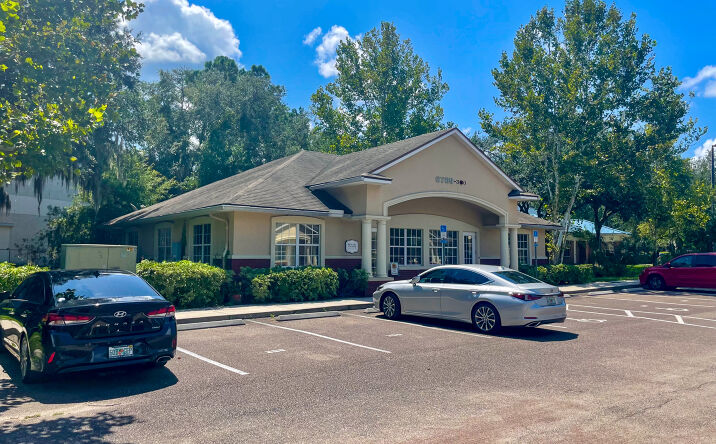 Pictures of Office property located at 6789 Southpoint Dr S, Jacksonville, FL 32216 for sales - image #1