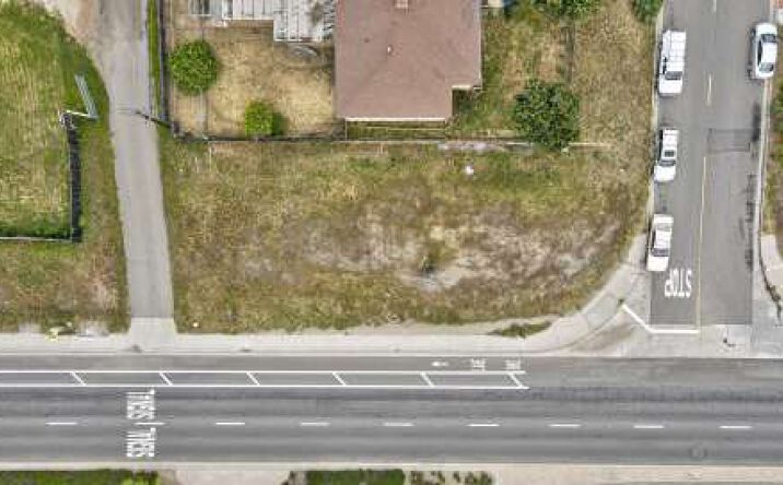 Pictures of Land, Multifamily property located at 103 Buna Pl, Vista, CA 92084 for sales - image #1