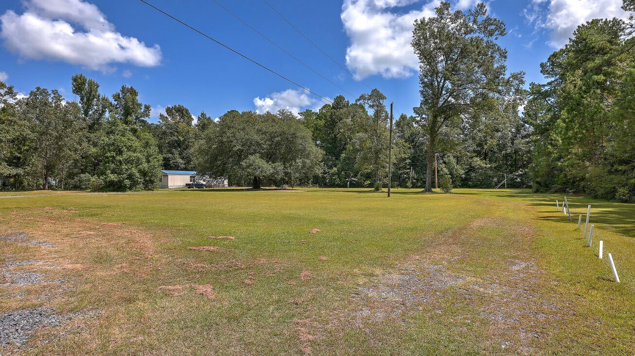 Pictures of Land, Mobile Home Park, Special Purpose property located at 2118 S Live Oak, Moncks Corner, SC 29461 for sales - image #1