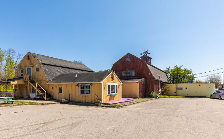 Pictures of Retail property located at 259 Post Rd, Wells, ME 04090 for sales - image #1
