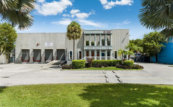 Pictures of Industrial, Mixed Use property located at 8125 NW 64th St, Medley, FL 33166 for sales - image #1