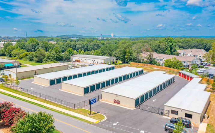 Pictures of Self Storage property located at 270 Rocky Creek Rd, Greenville, SC 29615 for sales - image #1