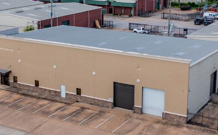 Pictures of Industrial property located at 11050 W Little York Rd, Houston, TX 77041 for sales - image #1
