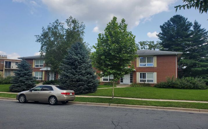 Pictures of Multifamily property located at 225 Nautilus Dr, Madison, WI 53705 for sales - image #1