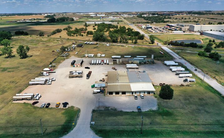 Pictures of Industrial property located at 5328 E Market St, Enid, OK 73701 for sales - image #1