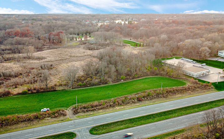 Pictures of Land property located at 300 W Joliet Rd, Valparaiso, IN 46385 for sales - image #1