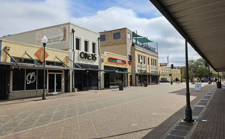 Pictures of Mixed Use, Office, Retail, Special Purpose property located at 106 College Main, College Station, TX 77840 for sales - image #1