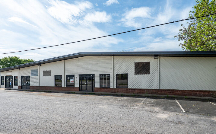 Pictures of Retail property located at 4250 Atlanta Highway, Athens, GA 30606 for sales - image #1