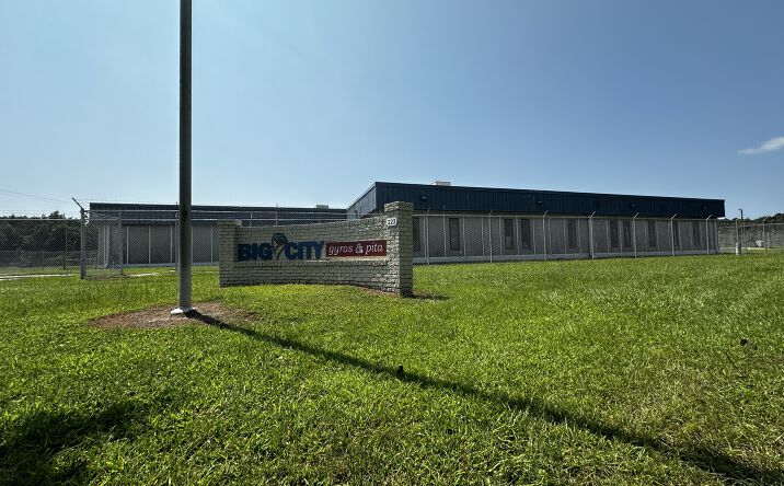 Pictures of Industrial property located at 223 N McCaskey Rd, Williamston, NC 27892 for sales - image #1