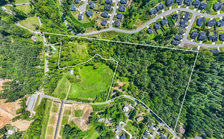 Pictures of Land property located at 28 Pleasant Grove Rd, Weaverville, NC 28787 for sales - image #1