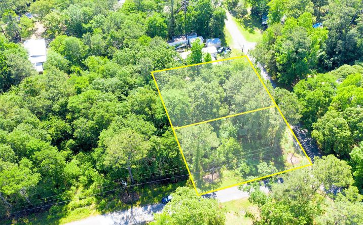 Pictures of Land property located at Lots 13-14 Hunters Dr, Trinity, TX 75862 for sales - image #1