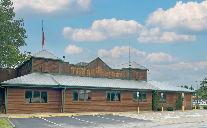 Pictures of Retail property located at 1600 Mexico Loop Rd W, O'Fallon, MO 63366 for sales - image #1