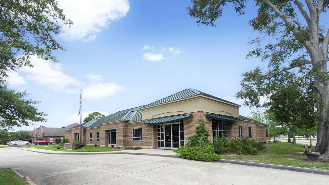 Pictures of Office property located at 9643 Brookline Ave, Baton Rouge, LA 70809 for sales - image #1