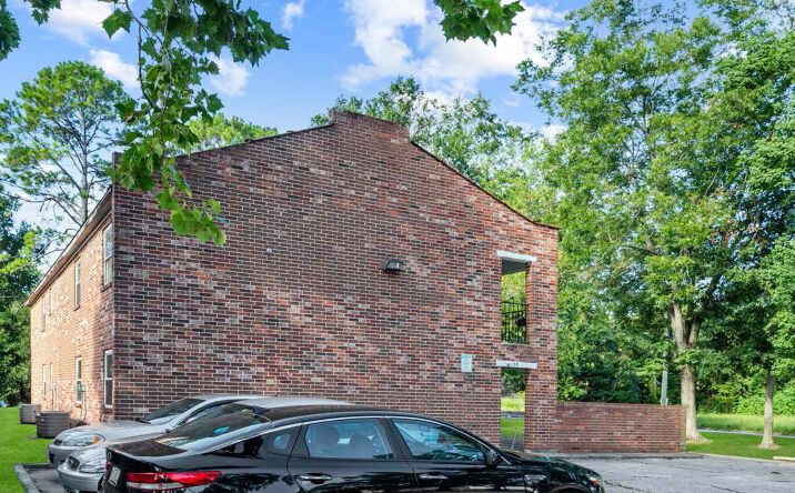 Pictures of Multifamily property located at 1155 Jim Taylor Dr, Baton Rouge, LA 70820 for sales - image #1