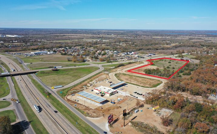 Pictures of Land property located at Hillcrest Dr S, Sulphur Springs, TX 75482 for sales - image #1
