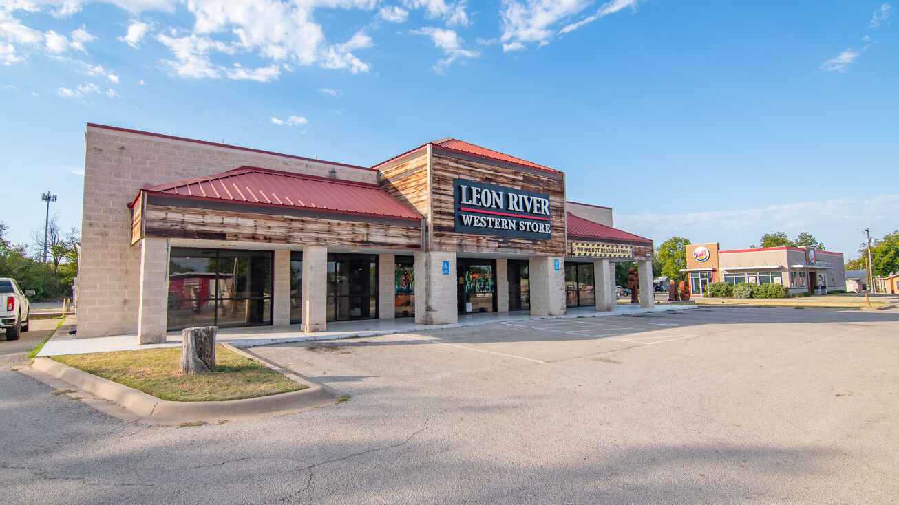 Pictures of Retail property located at 420 Early Blvd, Early, TX 76802 for sales - image #1
