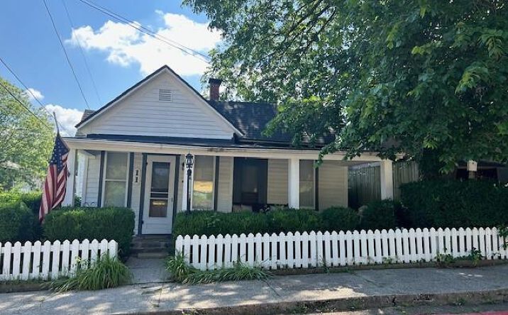 Pictures of Hospitality, Land property located at 11 White Street, Eureka Springs, AR 72632 for sales - image #1