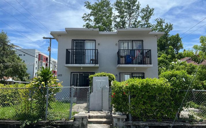Pictures of Multifamily property located at 603 SW 11th Ave, Miami, FL 33130 for sales - image #1
