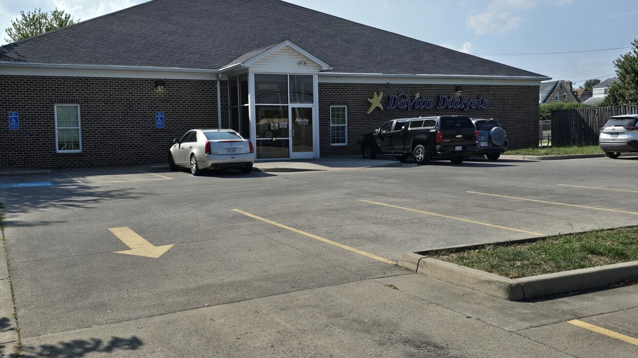 Pictures of Office property located at 1360 N Shenandoah Ave, Front Royal, VA 22630 for sales - image #1