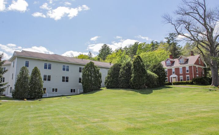 Pictures of Senior Living property located at 166 Whiskeag Rd, Bath, ME 04530 for sales - image #1