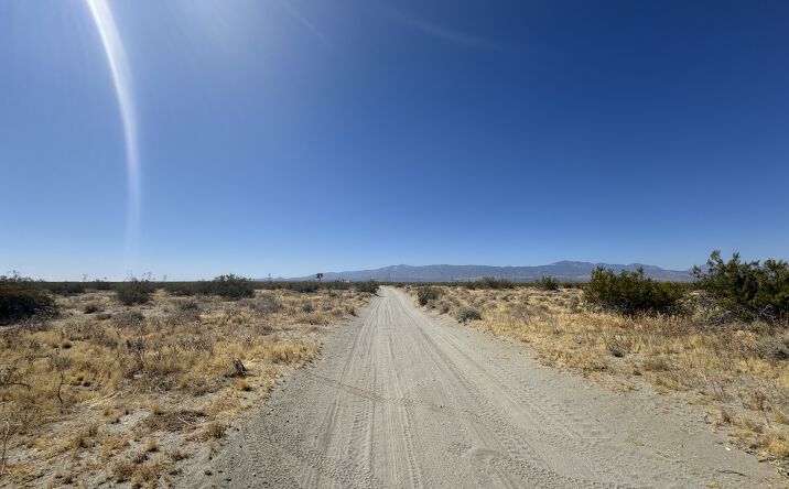 Pictures of Land property located at Wintergreen Rd, phelan, CA 92371 for sales - image #1