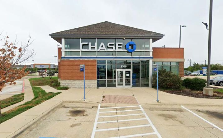 Pictures of Retail property located at 2335 Boonville Rd, Bryan, TX 77808 for sales - image #1