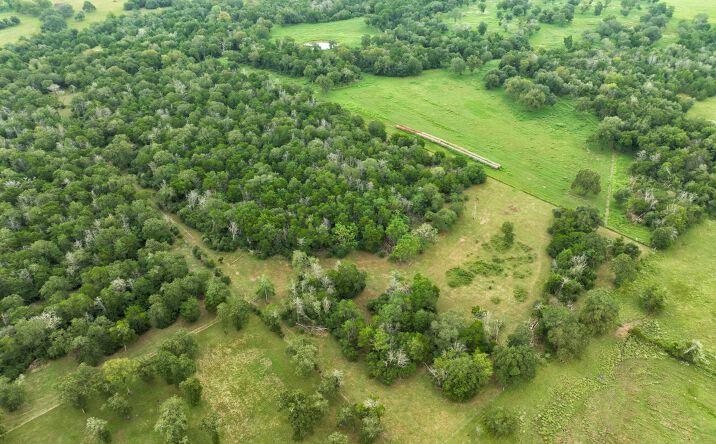 Pictures of Land property located at 4744 Freyburg Hall Rd, Schulenburg, USA 78956 for sales - image #1