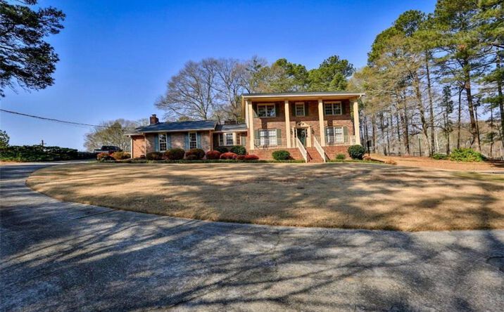 Pictures of Mixed Use property located at 3460 Hwy 81, Loganville, GA 30052 for sales - image #1