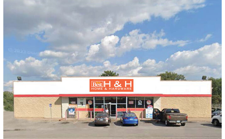 Pictures of Retail property located at 1124 N Main St, Sturgis, KY 42459 for sales - image #1