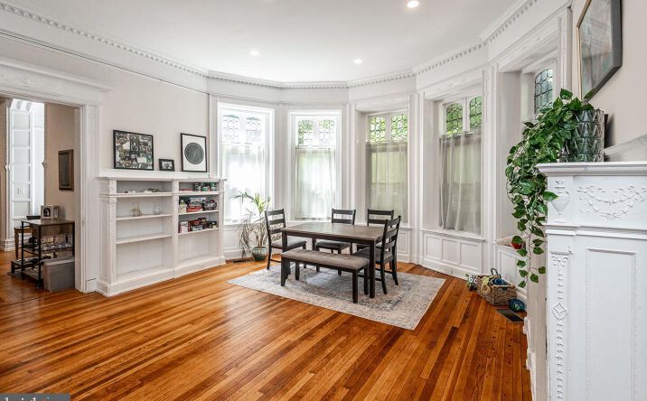 Pictures of Multifamily property located at 143 W Walnut Ln, Philadelphia, PA 19144 for sales - image #1
