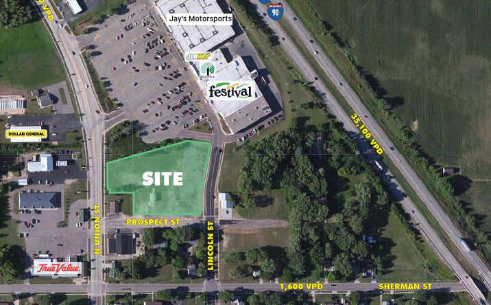 Pictures of Land, Retail property located at NEC of Union Street & Prospect Street, Mauston, WI 53948 for sales - image #1
