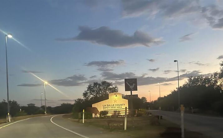 Pictures of Land property located at N I-35, Cotulla, TX 78014 for sales - image #1